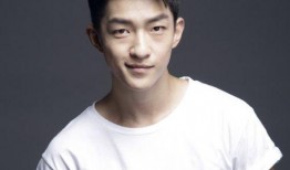 宋亚轩娱乐圈吃瓜视频,揭秘明星幕后生活