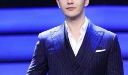 娱乐吃瓜黄晓明,娱乐圈的“吃瓜”达人，揭秘明星背后的故事