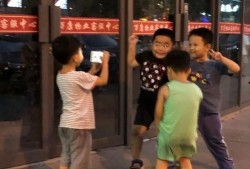 娱乐吃瓜头像图片男生,揭秘校园吃瓜达人，男生头像背后的故事